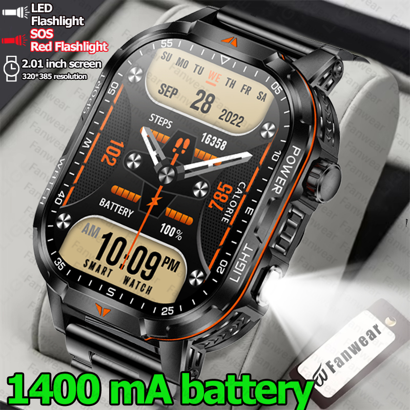 Outdoor Lighting Perspectives - 軍事用アウトドア頑丈メンズスマートウォッチ 1400mAhバッテリー アウトドアGPS LED懐中電灯 10ATM防水 Bluetooth通話機能付き