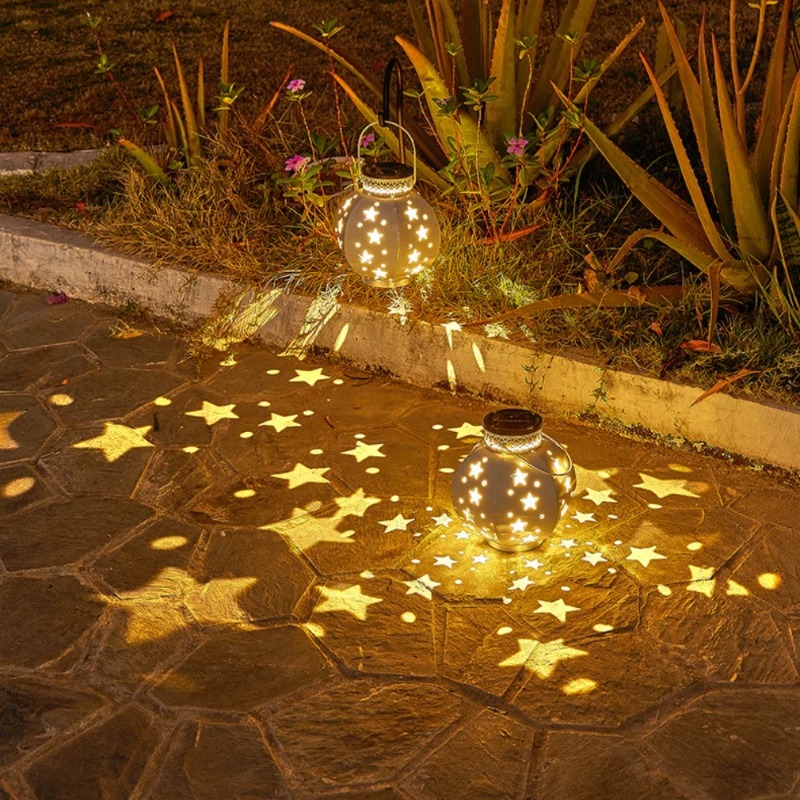 ガーデンスタープロジェクターランプ吊り下げ式ソーラーライト屋 - Outdoor Lighting Yard Decoration のレビューと価格