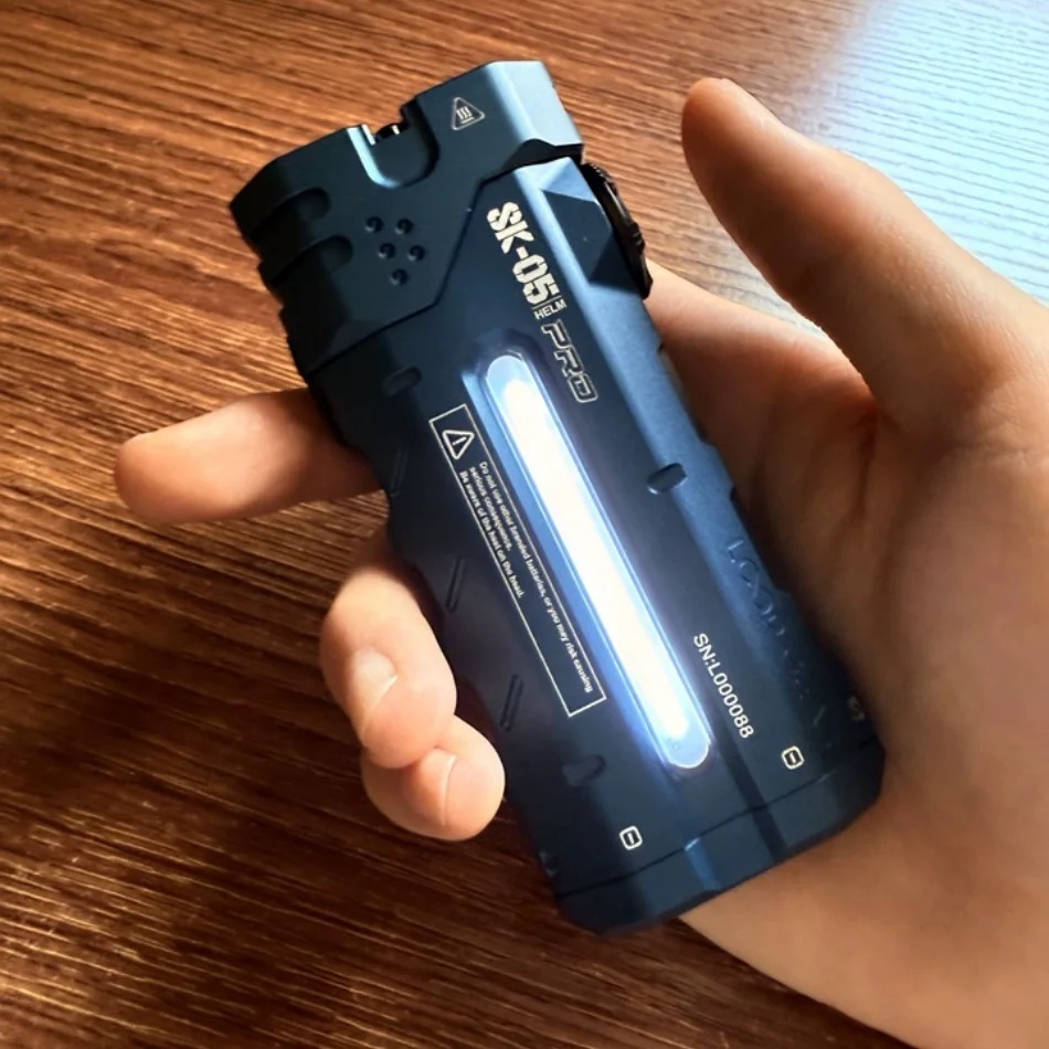 強力なフラット LED 懐中電灯 4360LMS、8000m - Led Flood Light のレビューと価格